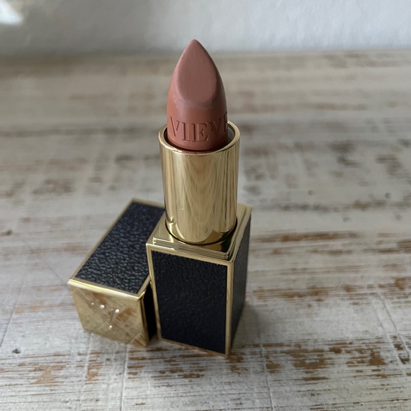 Vieve Nude Lipstick Set - Picture 5 of 14